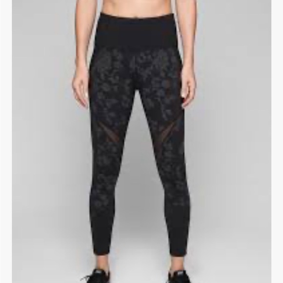 Athleta Women’s Moonlight Precision 7/8 Tight in black and grey size Large - Picture 1 of 10